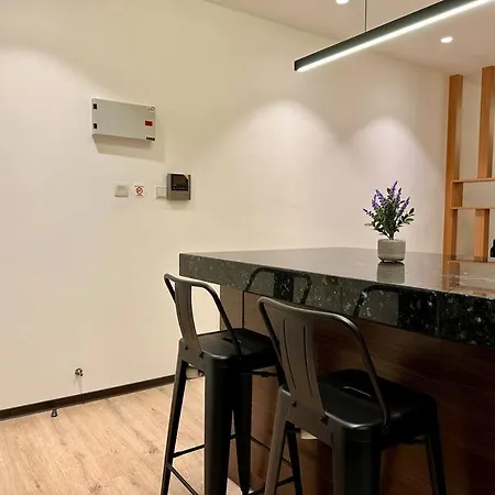 Jk Delofts 07 6Pax 100Mbps 2Bedr 2Bathr 1Carpark Apartment Kuching Exterior photo