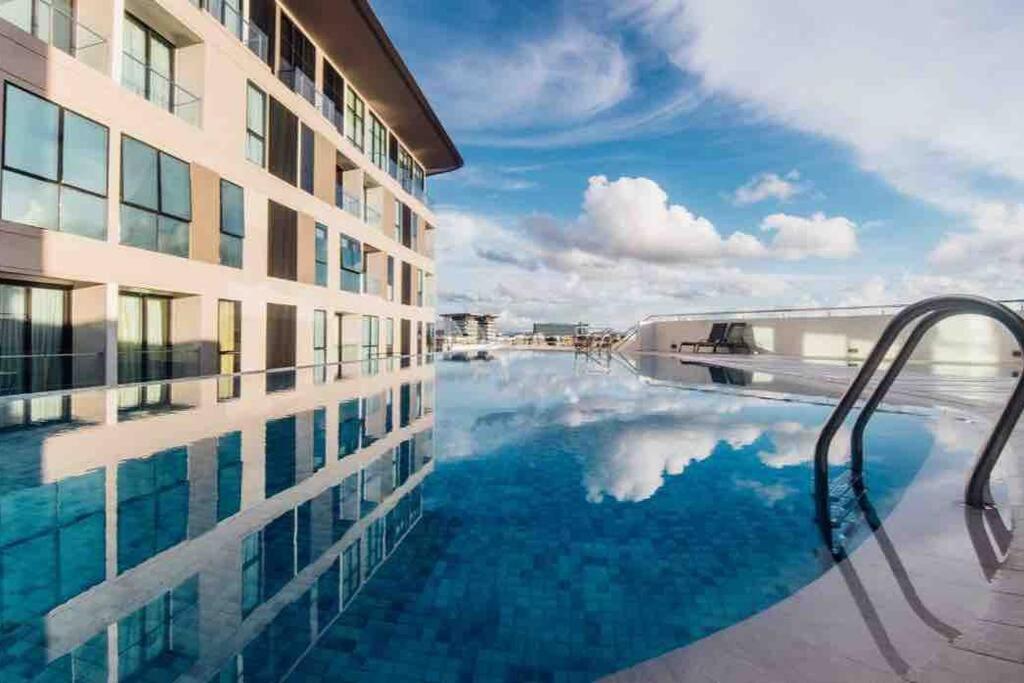 Apartment Jk Delofts 07 6pax 100mbps 2bedr 2bathr 1carpark *
