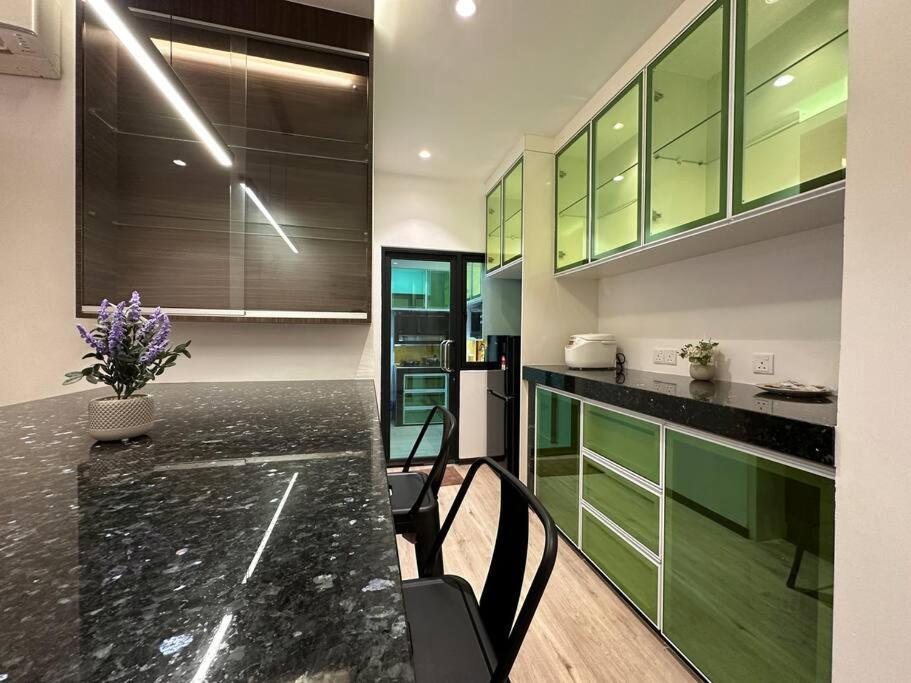 Apartment Jk Delofts 07 6pax 100mbps 2bedr 2bathr 1carpark