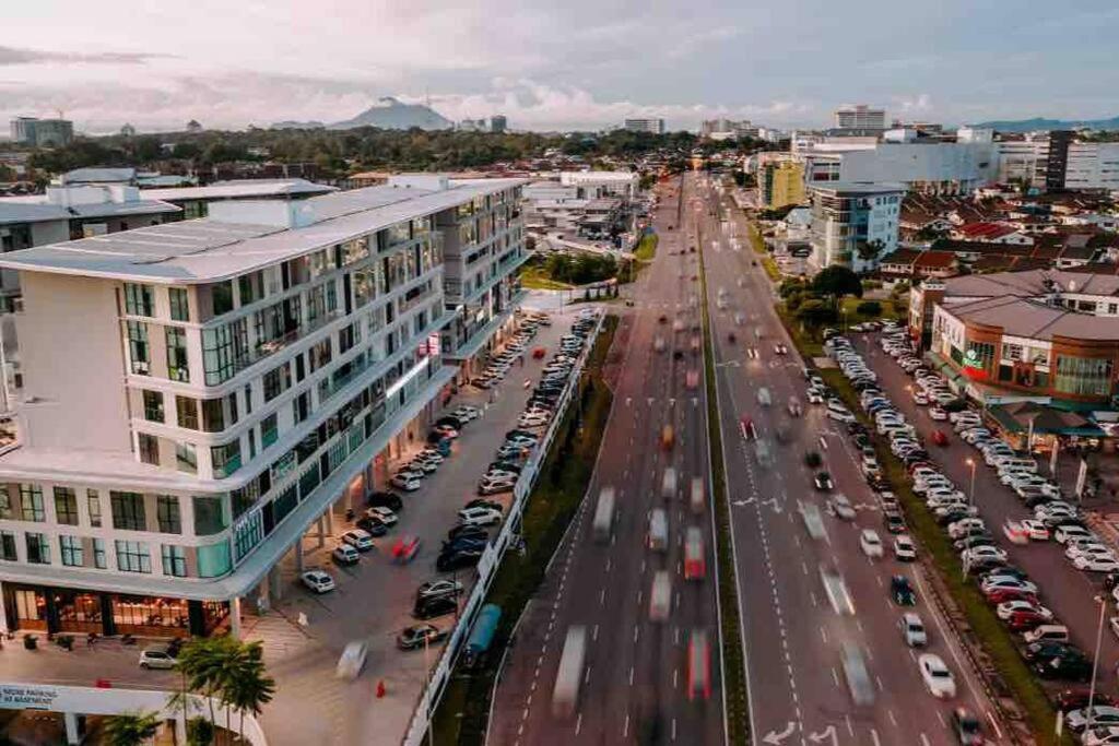Jk Delofts 07 6pax 100mbps 2bedr 2bathr 1carpark Kuching