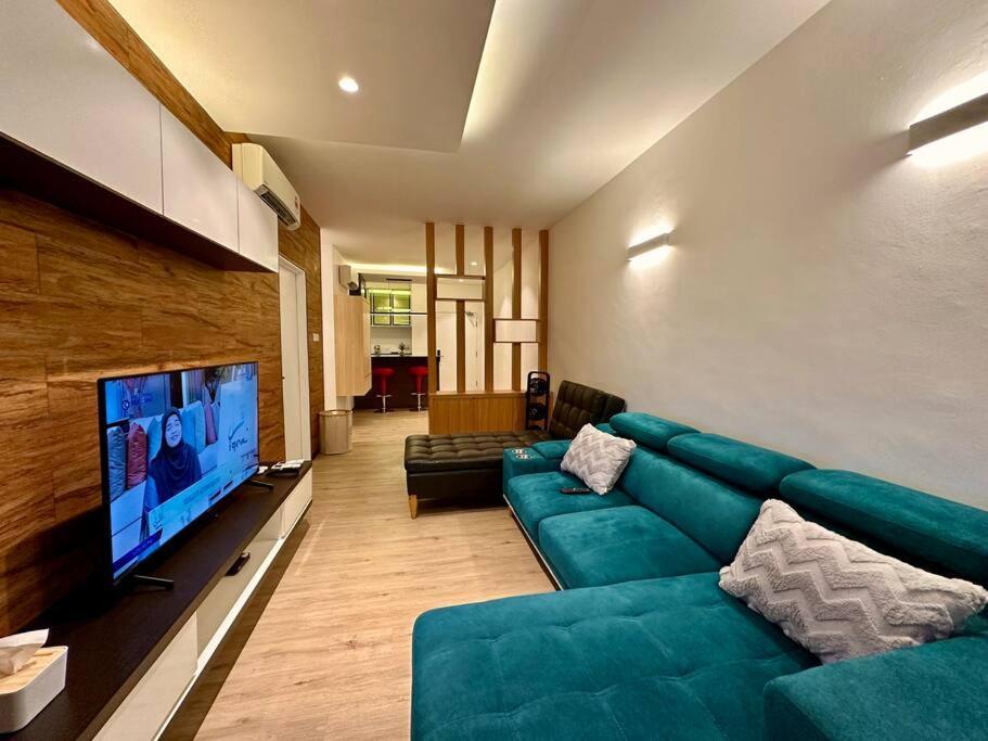 Jk Delofts 07 6pax 100mbps 2bedr 2bathr 1carpark Kuching